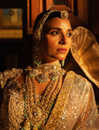Jaipur Ratna’s Antique Gold Earrings – Classic, Regal, Timeless