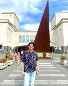Sandeep Marwah Leads Educational Study Tour to Naples and Sorrento, Italy to Promote Tourism