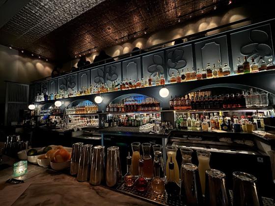 American Bar - Weekday Evenings Just Got Better