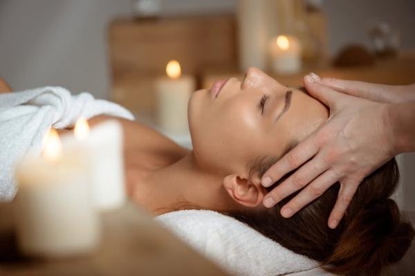 Deep tissue massage near Deerfield Beach