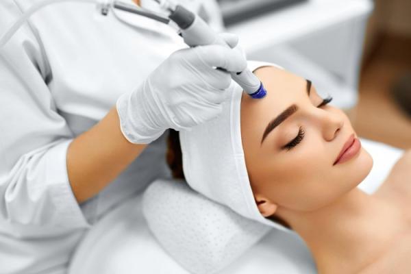 Discover the Magic of Non-Invasive Facial Treatments