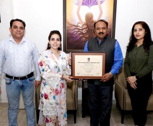 Dr. Sougand Akbarian from Iran Visits Marwah Studios, Honored with Life Membership of IFTC
