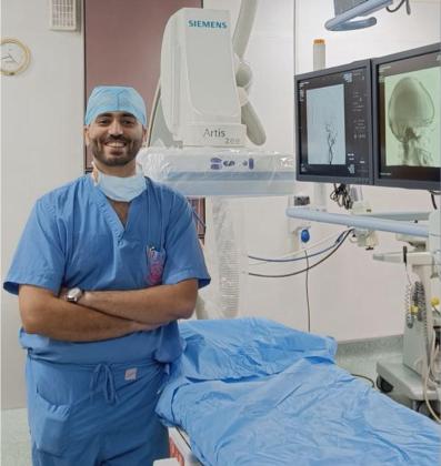 Minimally Invasive Spine Surgery in Pune – Dr. Ishant Rege